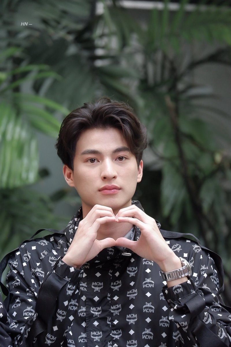 hnsnapp's tweet photo. 200304 — เอ็นดูหัวใจกลัฟคับแงงงง🥺

@gulfkanawut
#gulfkanawut
#MCMxMewGulf https://t.co/P4aJjq0C4M