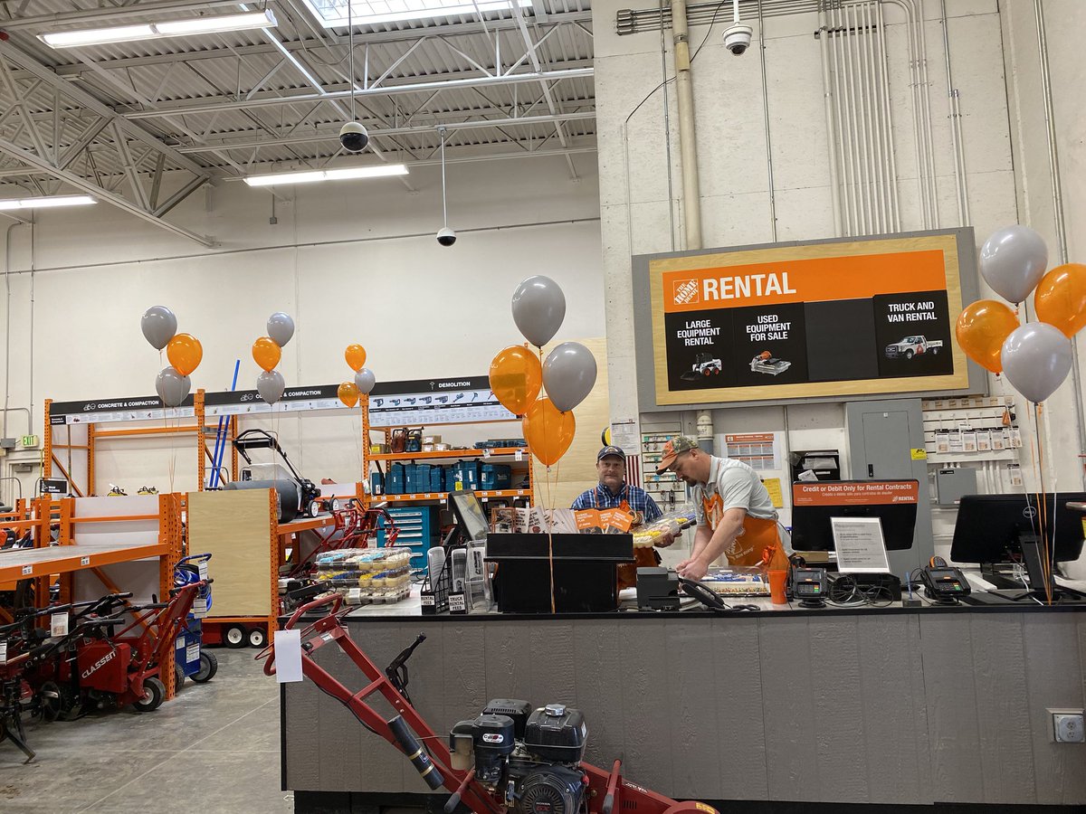 AMO MARTINEZ tweet media