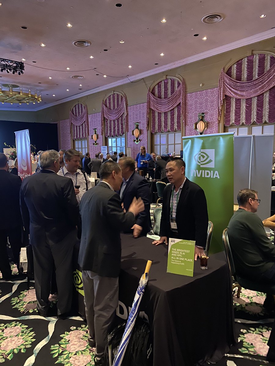 HosebDM's tweet photo. Great to have coversations with our partners at the @nvidia table during #Partnersummit20 https://t.co/7BWY3xwybX