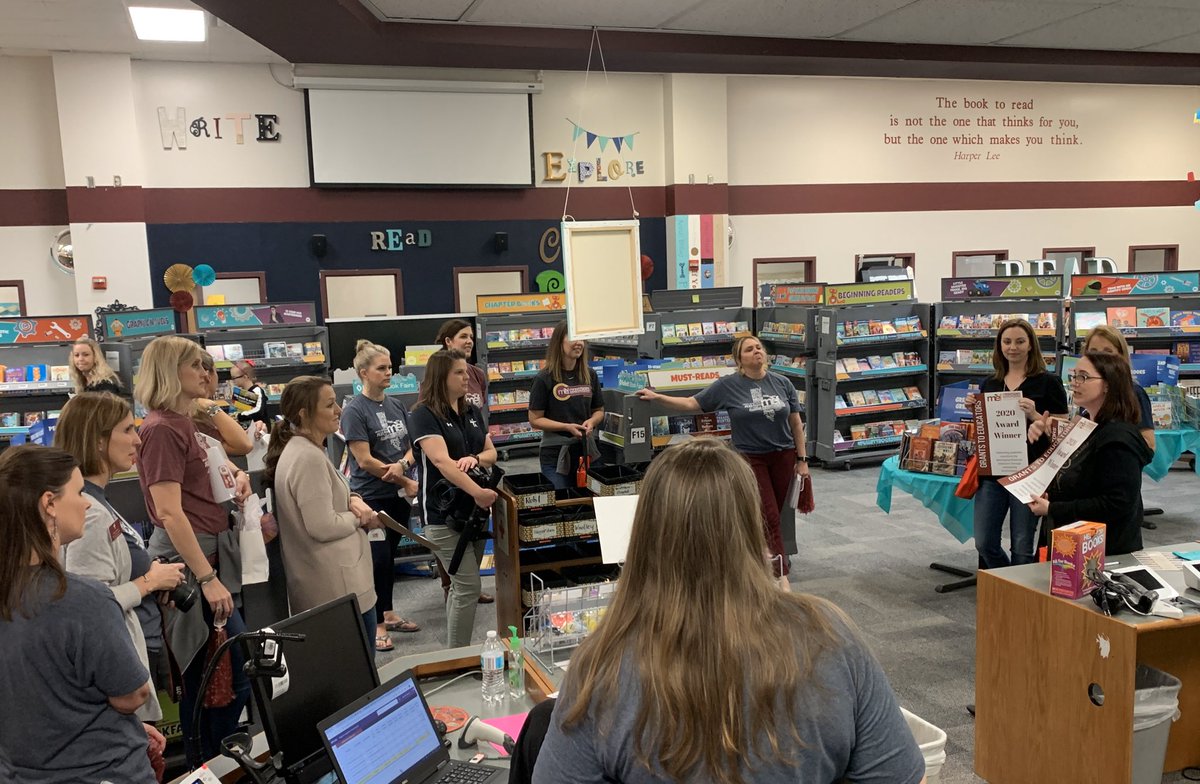 NicholsSawmill's tweet photo. Hard work pays off! Congratulations to NSE’s grant recipients—@TeamHotaling @ShuStewart1 @Mrs_N_tweets ! We ❤️#graphicnovels and  #animalreptilebooks with the Dowtown Acquarium Encounter! 🐠 Thank you, Magnolia Education Foundation! #NSEBold @MagnoliaISD https://t.co/VO4tmCWk3i
