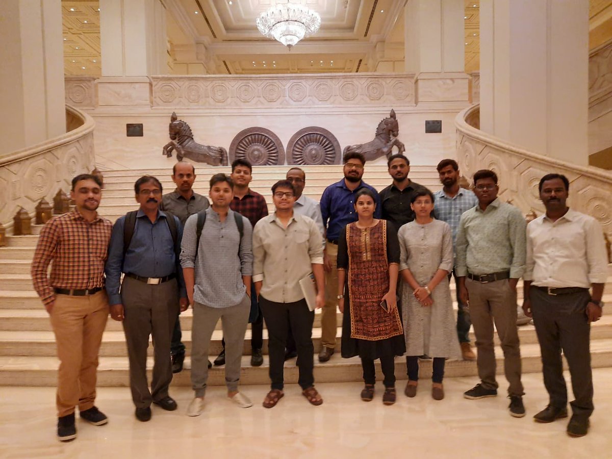 padmasekar's tweet photo. @All the IT professionals in Chennai, there will be 1.1 million IT jobs to be created around Salesforce-eco system by 2022 in India. We will come up with some exciting news for you guys shortly. Stay tuned. Be ready.
#Salesforce #Softsquare #sfdcadmchn #trailblazercommunity #j2s https://t.co/OBNx0XTAj7