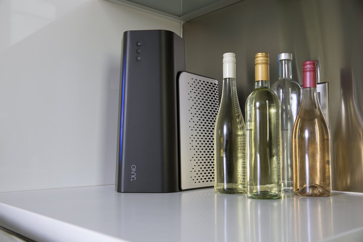 EXPANDCE's tweet image. A little over 24h left in the @junochill campaign. Juno is the most luxurious way to rapidly chill your favorite vino using the latest in #thermoelectric technology, without environmentally harmful refrigerants. Back it before it ends! bit.ly/32PMxAZ #WednesdayWow