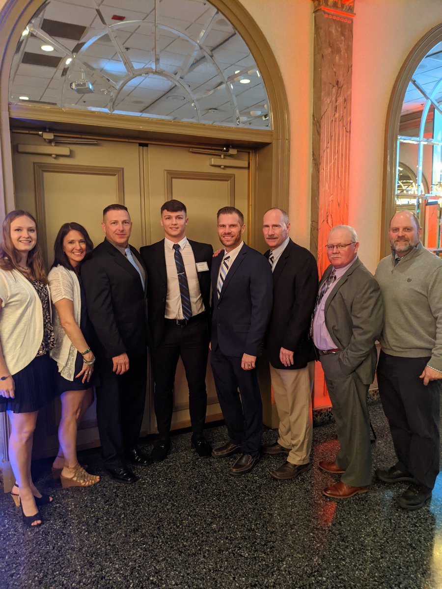 CatoctinPigSkin's tweet image. It was a great night honoring @jakebakerrr at the National Football Foundation Awards dinner. We're all very proud of you and your accomplishments.