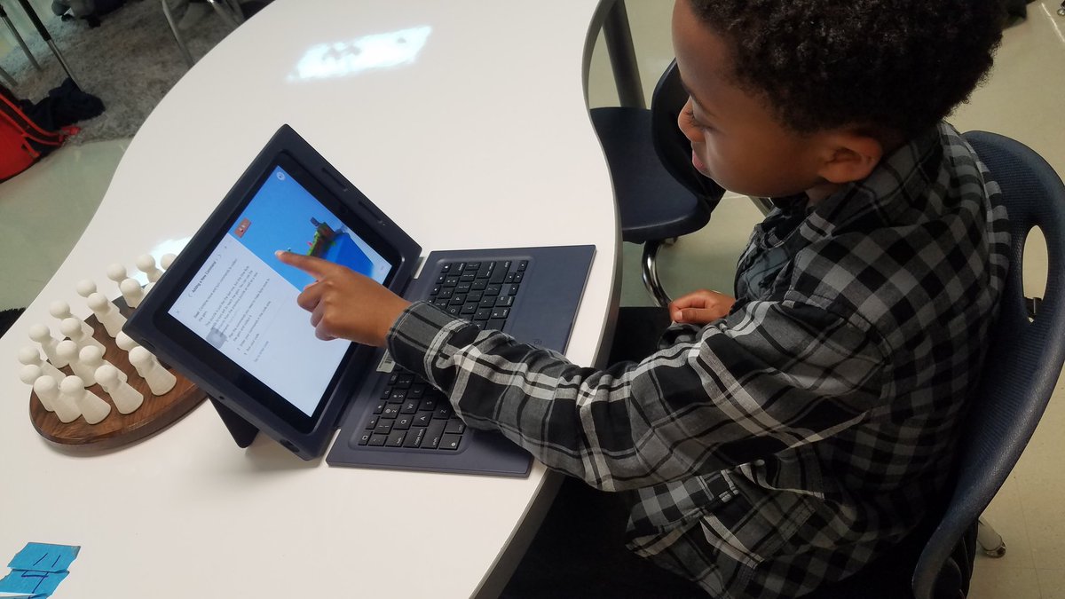 MrsPruenteCCE's tweet image. We were hard at work learning how to write in code. Today we were exploring Swift &amp;amp; working with Byte &amp;amp; Hopper in Learn To Code 1, these coders showed great persistence &amp;amp; focus today! 
@CastlemanCreek
#CCEandBeyond
#codingatthecastle
#MidwayandBeyond
@MidwayISD
#swiftplaygrounds
