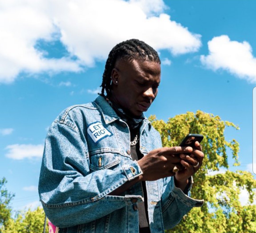 blackstoneviper's tweet photo. Happy birthday Original Bhimnation president @stonebwoyb 🍾🍾🍾🍾🍾💪💪🥂🥂blessed king https://t.co/Q1UcsavlcL