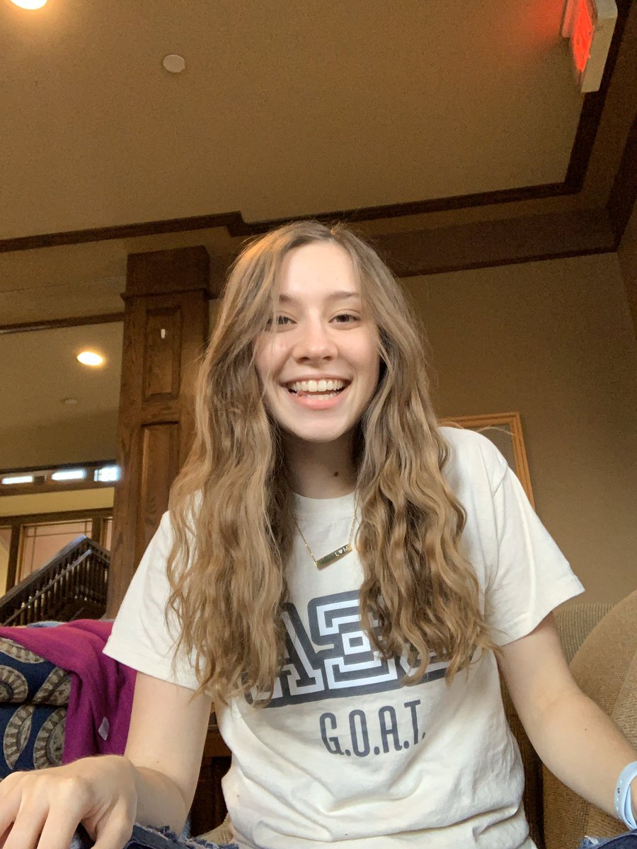 On Wednesdays we wear Greek (and goats)🤍🐐