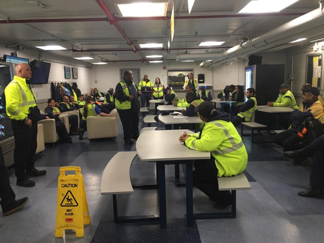 Maurice Hawkins (@moehawkins20) on Twitter photo EWR Leadership providing informative updates related to COVID-19 to our Bag Room Team.@susannesworld <a href="/mtmorais28/">Magda Morais</a> <a href="/DebbieTempesta/">Debbie Tempesta</a> <a href="/Trozie2/">Trozie3</a> <a href="/EWRmike/">Mike Erbeck</a> <a href="/weareunited/">We Are United</a> <a href="/William3167/">William Baldwin</a> <a href="/jeff_riedel160/">Jeff Riedel</a> <a href="/MariaPerdomoEWR/">Maria M Perdomo</a> EWR Leadership providing informative updates related to COVID-19 to our Bag Room Team.@susannesworld <a href="/mtmorais28/">Magda Morais</a> <a href="/DebbieTempesta/">Debbie Tempesta</a> <a href="/Trozie2/">Trozie3</a> <a href="/EWRmike/">Mike Erbeck</a> <a href="/weareunited/">We Are United</a> <a href="/William3167/">William Baldwin</a> <a href="/jeff_riedel160/">Jeff Riedel</a> <a href="/MariaPerdomoEWR/">Maria M Perdomo</a>