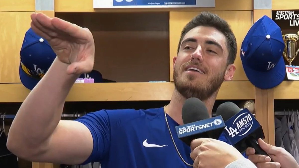 “You think giraffes ever look at us and are like ‘whoa, their necks are so short?’”~Deep Thoughts with Cody Bellinger~