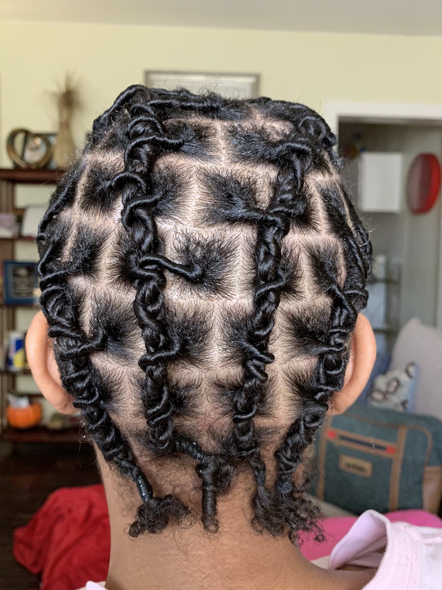 PassionFierce's tweet photo. @mikieewing They’re otw #StarterLocs https://t.co/HrgqU1WyBB
