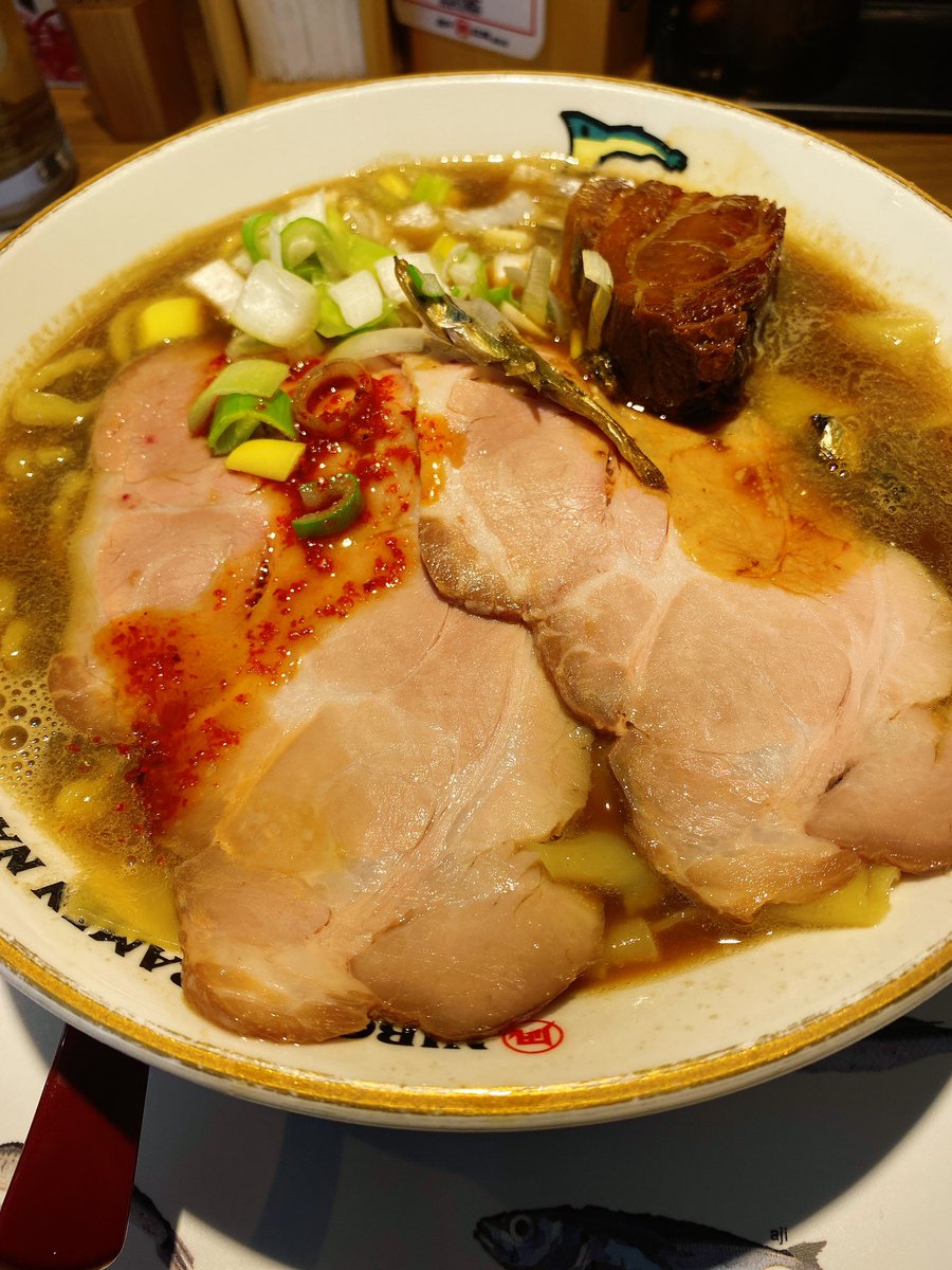 ラーメンライター田町の兄