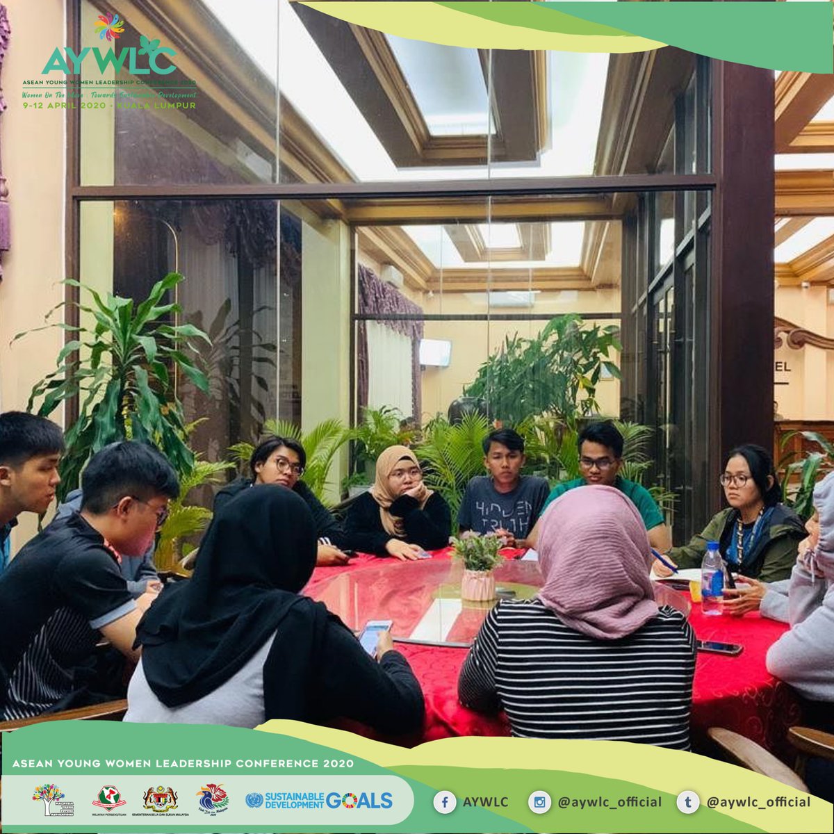 AYWLC_Official's tweet photo. Our secretariat's team members had arrived Phnom Penh, Cambodia yesterday for the Asia SPEAKS ASEAN Cultural Heritage at National University of Management.
#AYWLC2020 #ASEAN #MYFaR #GPMSWP #WomenOnTheMove #SDG2030 https://t.co/rXz9z1mL5q
