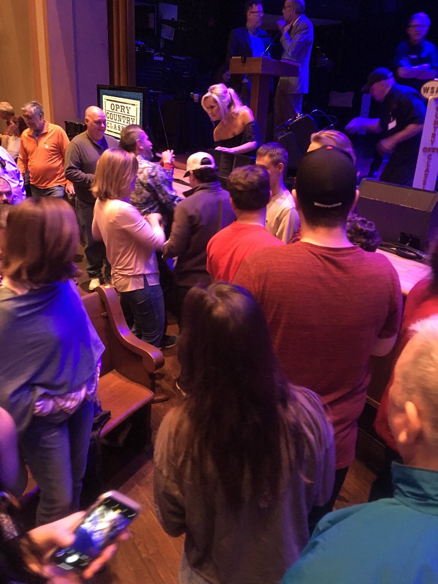teeagoansmusic's tweet photo. There’s something magical about playing the @opry and sneaking out to say “hi” during intermission ❤️🎶🎟 #TBT #SupportTraditionalCountry https://t.co/yqTgtSHtKS
