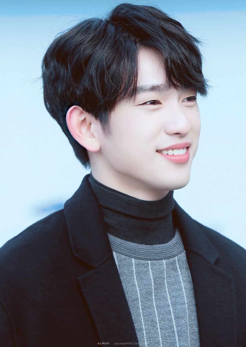 Пак чиним. Пак Джинён. Джинён got7 2022. Jin young got7. Jinyoung корейский актер.