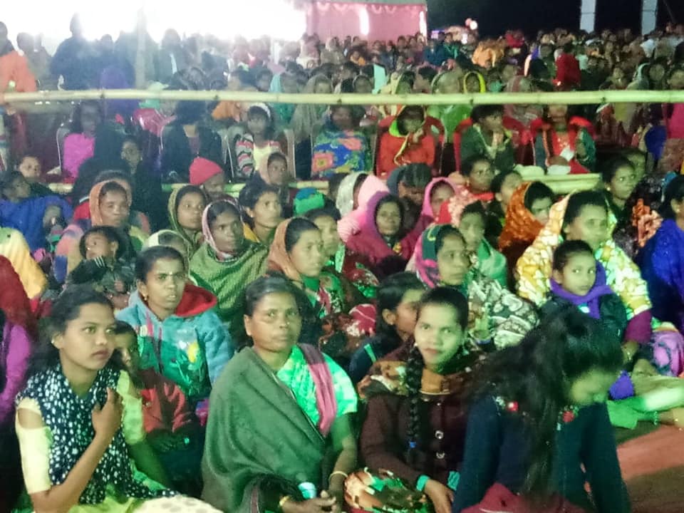 BJD4Kandhamal's tweet photo. ରାଇକିଆ ବ୍ଲକ ସ୍ଥିତ ମଣ୍ଡାସୁର କୁଟୀ ଇକୋ ପର୍ଯ୍ୟଟନ ସ୍ଥଳୀରେ ଗାଡୁଙ୍ଗୁ କୁଟି ମହୋତ୍ସବ ପାଳିତ ହୋଇଛି। ଉକ୍ତ କାର୍ଯ୍ୟକ୍ରମରେ ମୁଖ୍ୟ ଅତିଥି ଭାବରେ ରାଜ୍ୟ ସରକାରଙ୍କ ବାଣିଜ୍ୟ ଓ ପରିବହନ ମନ୍ତ୍ରୀ ଶ୍ରୀ ପଦ୍ମନାଭ ବେହେରା ଯୋଗ ଦେଇଥିଲେ।
@Padmanabha2100 
@DMKandhamal 
@bjd_odisha https://t.co/tQa2vlMbq5