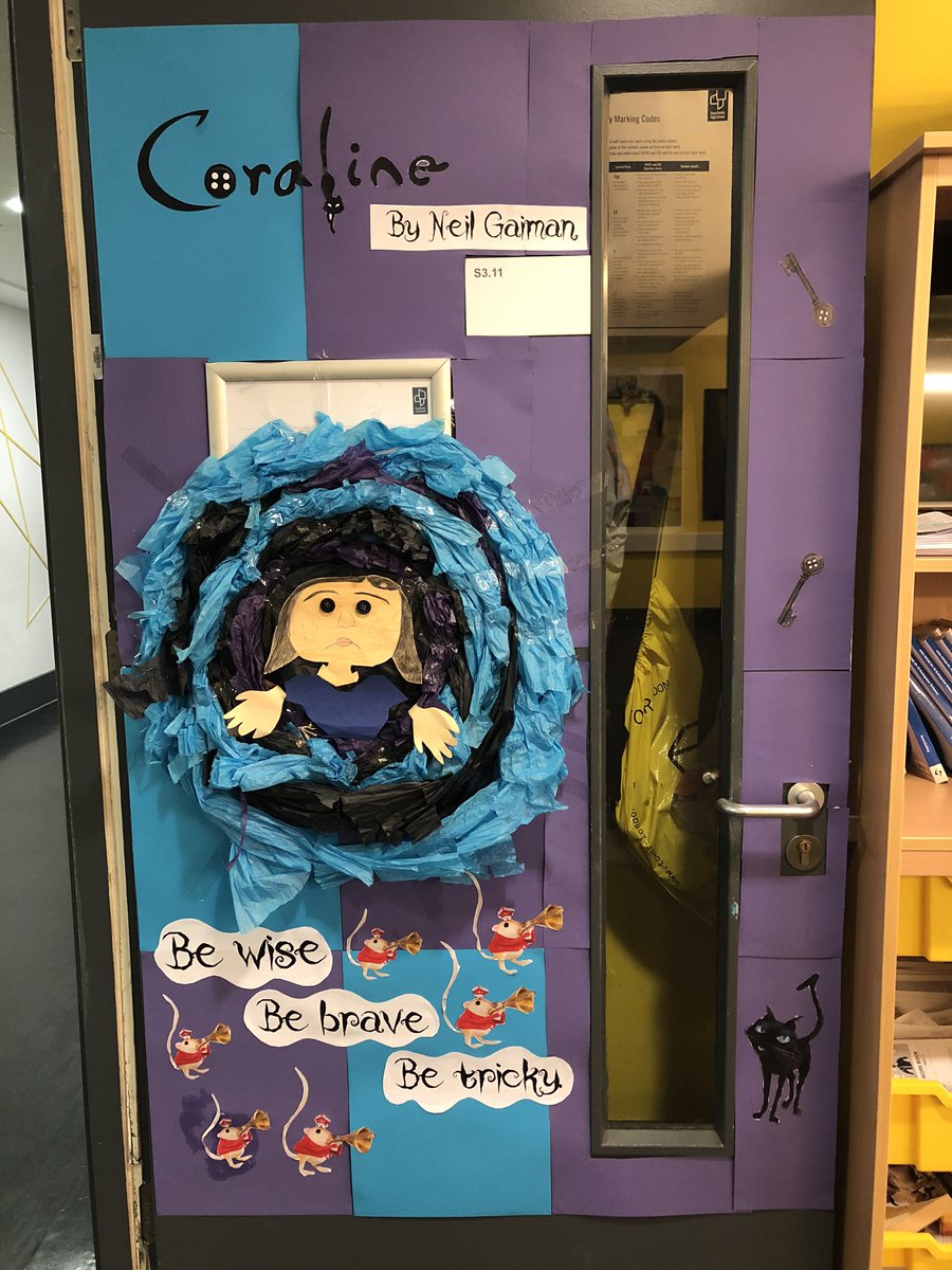 Very proud of my @HHSHaringey tutor group and their fantastic effort to create a #WorldBookDay door design inspired by their favorite book ‘Coraline’ by the fantastic @neilhimself. Fingers crossed for the judging this afternoon! @AccReader  @HHS_Literacy  #SEARCHforSUCCESS