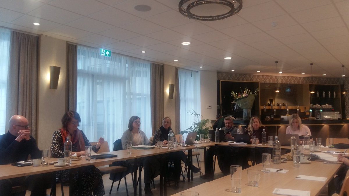 leentje_dw8er's tweet photo. Dynamische stuurgroep meeting CASCADE @HZeeland #cascadeeu loopt op zijn einde. Plannen eindconferentie begin maart 2021 @ECDementieVl https://t.co/SBZN6ncDuW