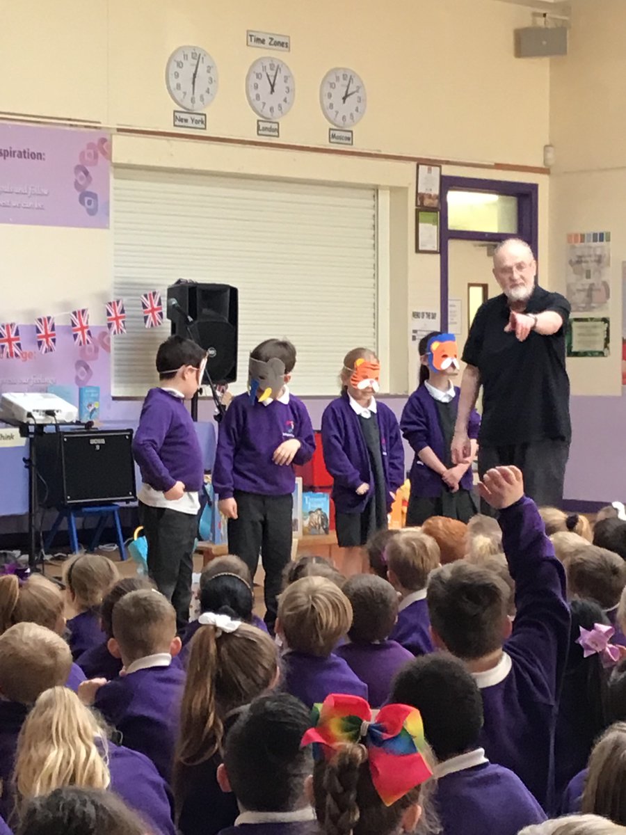 Year2Springwell's tweet photo. EYFS and KS1 are loving their time with the Pop Project. We’re exploring books through pop music! @Springwellpark_ @springwellreads https://t.co/XIXVZyY8Tq