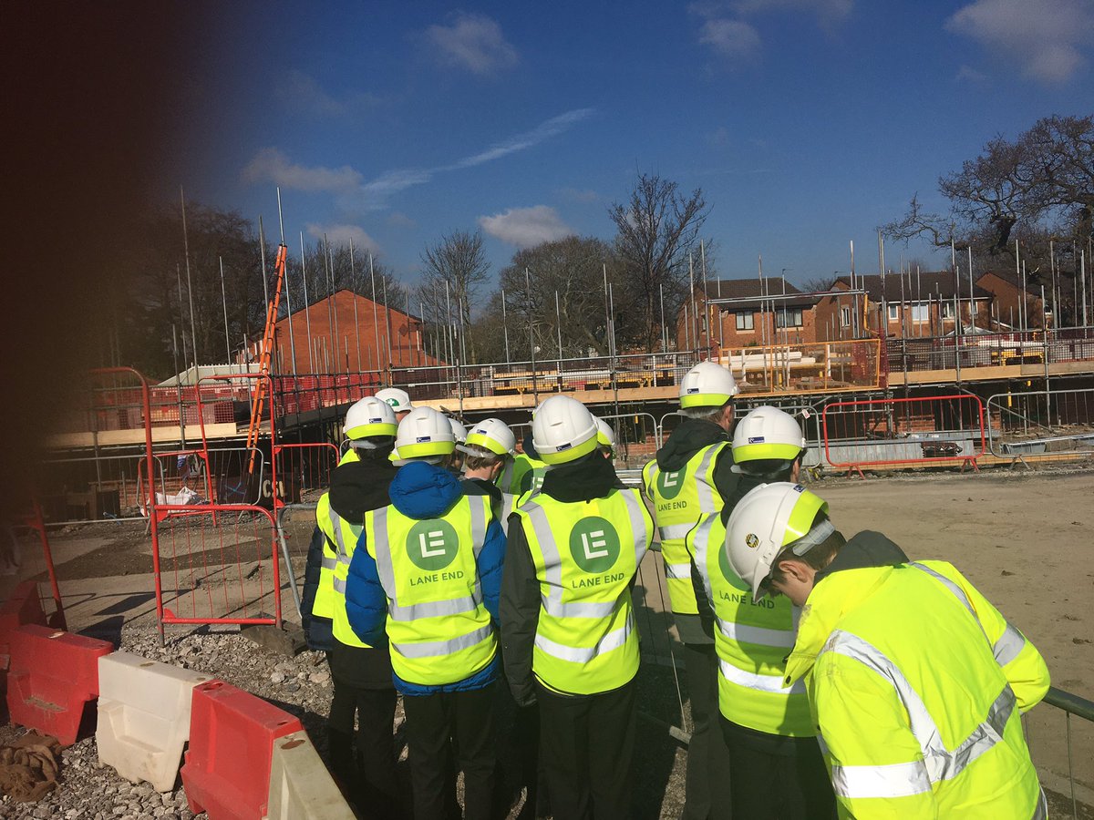 Chester_Pledge's tweet image. Fantastic site tour just now for @WhitbyHigh work experience students from @laneenduk
