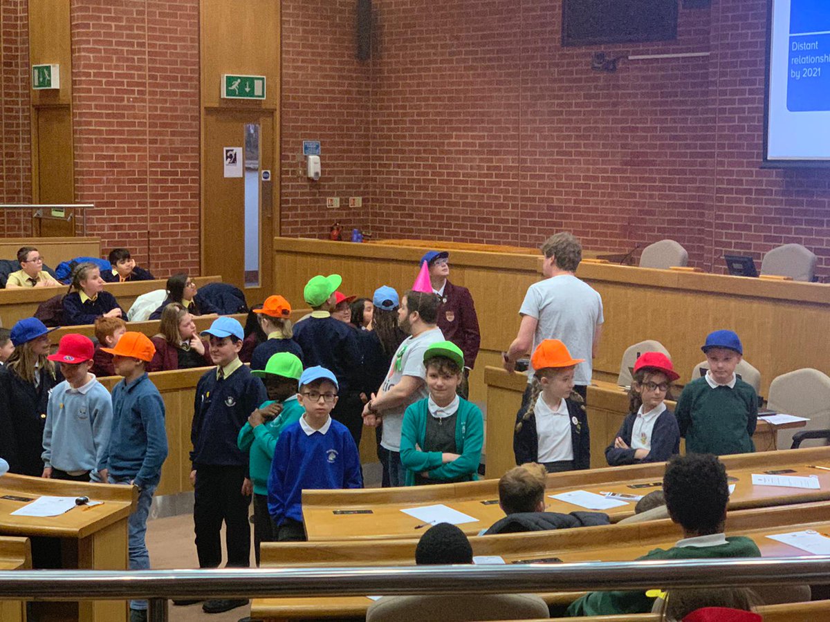headparkside's tweet photo. The Year 6βs are taking part in their own mock election. Lina and Reece are both standing for the Greens. #WillTheyWin? https://t.co/d1kTA7ZC1r