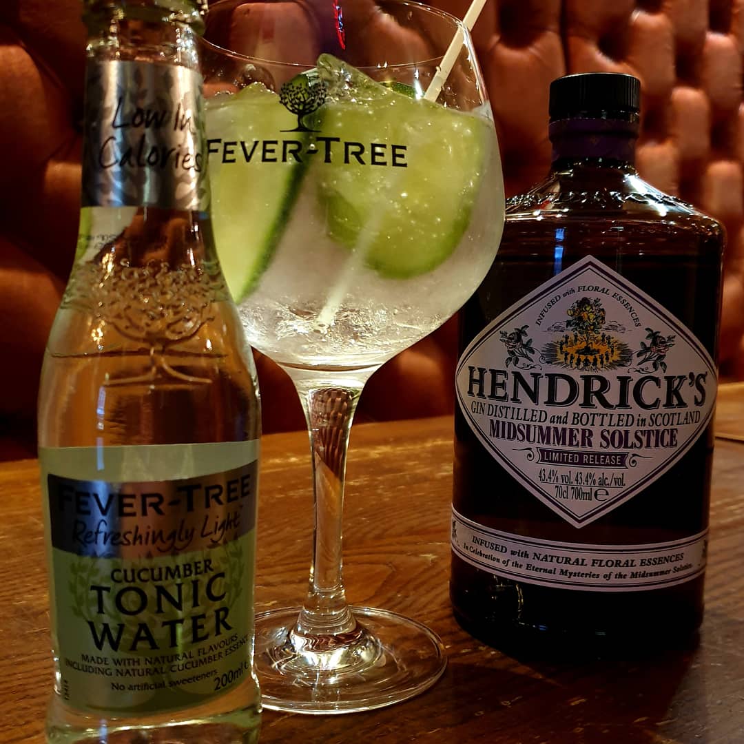 No1_HighStreet's tweet photo. Its March so we're going Hendricks mad! New in Hendricks midsummer solstice great with fevertree tonic. We also have Hendricks matched with fevertree cucumber tonic. Both only £6. #hendricksgin #midsummersolstice #fevertreetonic #oldtownedinburgh #ginandtonic https://t.co/B9CRJZKtOz