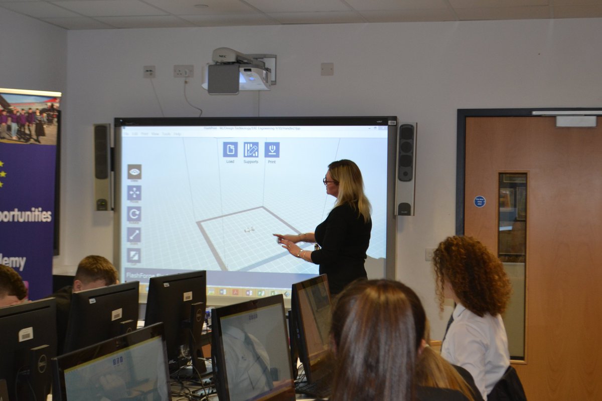 3D_forKids's tweet photo. A few moments taken from the Pilot phase of the project held in UK!

Don't miss the full album on our Facebook page! https://t.co/rrfR8M8jbs