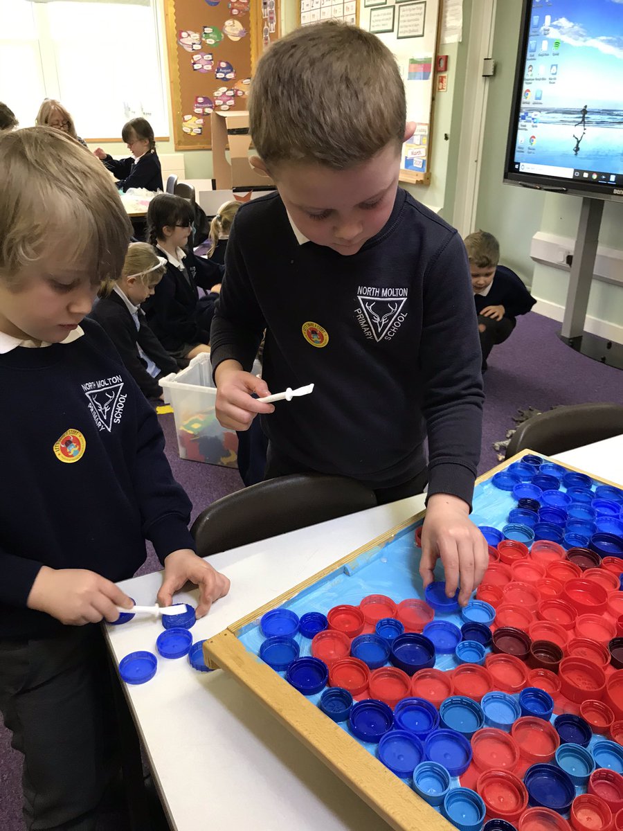 MoltonPrimary's tweet photo. Owls have been using recycled materials to create some amazing and creative pictures and sculptures. All will be on display at our Art exhibition at the end of term! https://t.co/Biknn3Fx1l