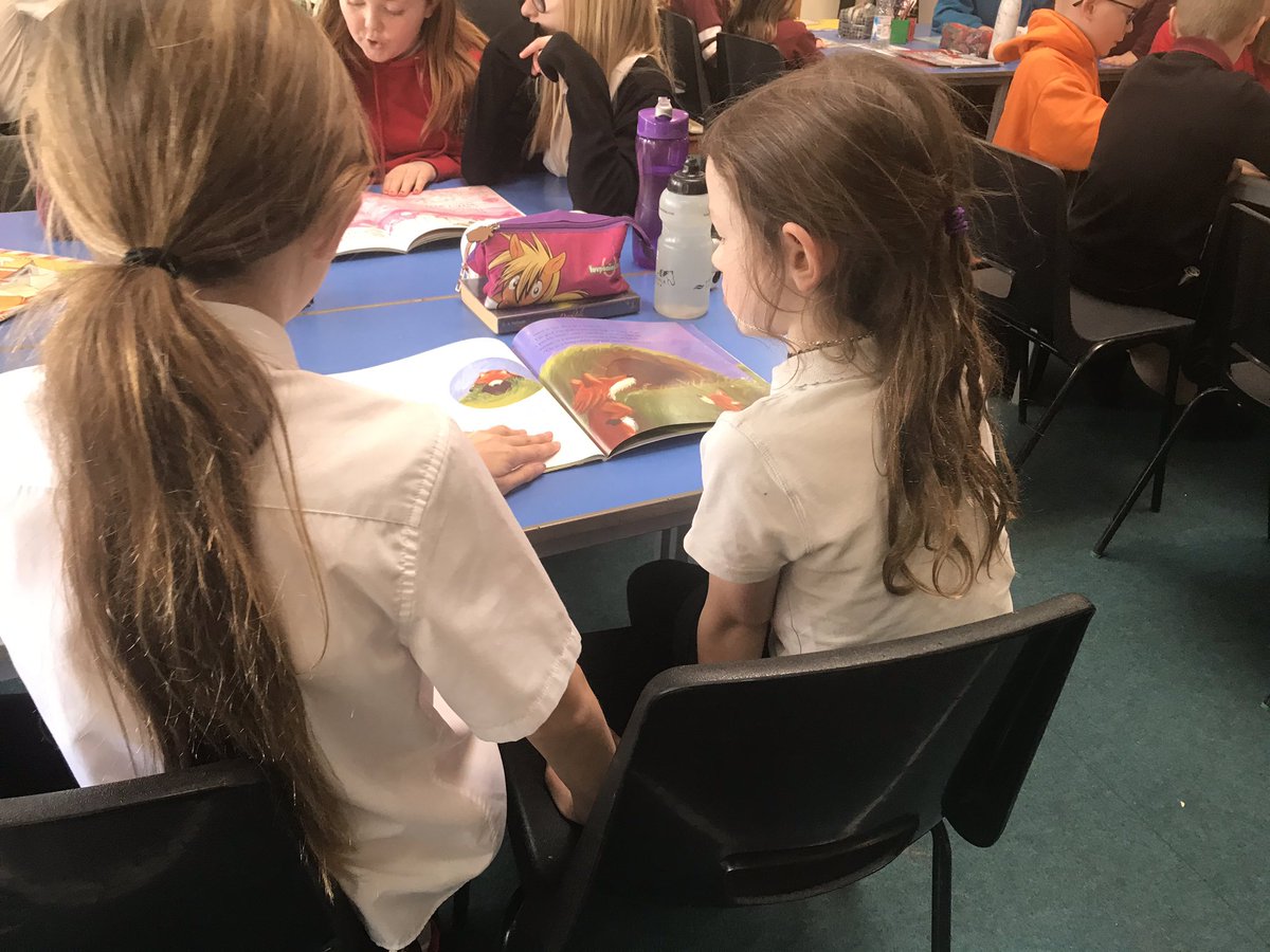 MuchtyPrimary's tweet photo. P7 and P3 are sharing stories for World Book day! They have worked so well together! #weareateam #wearemotivated #WorldBookDay https://t.co/m1WmpWZcU4