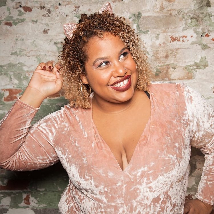 Afro-Latinx Brooklynite &amp; all-round INCREDIBLE STAND-UP COMIC <a href="/MillyTamarez/">Whacktose Intolerant</a> has crossed the pond &amp; braved the rain to join us THIS SUNDAY at 21 Soho. It’s your last chance to see the US export before she goes back for who knows how long?! Last Tickets: bit.ly/39iHNpQ