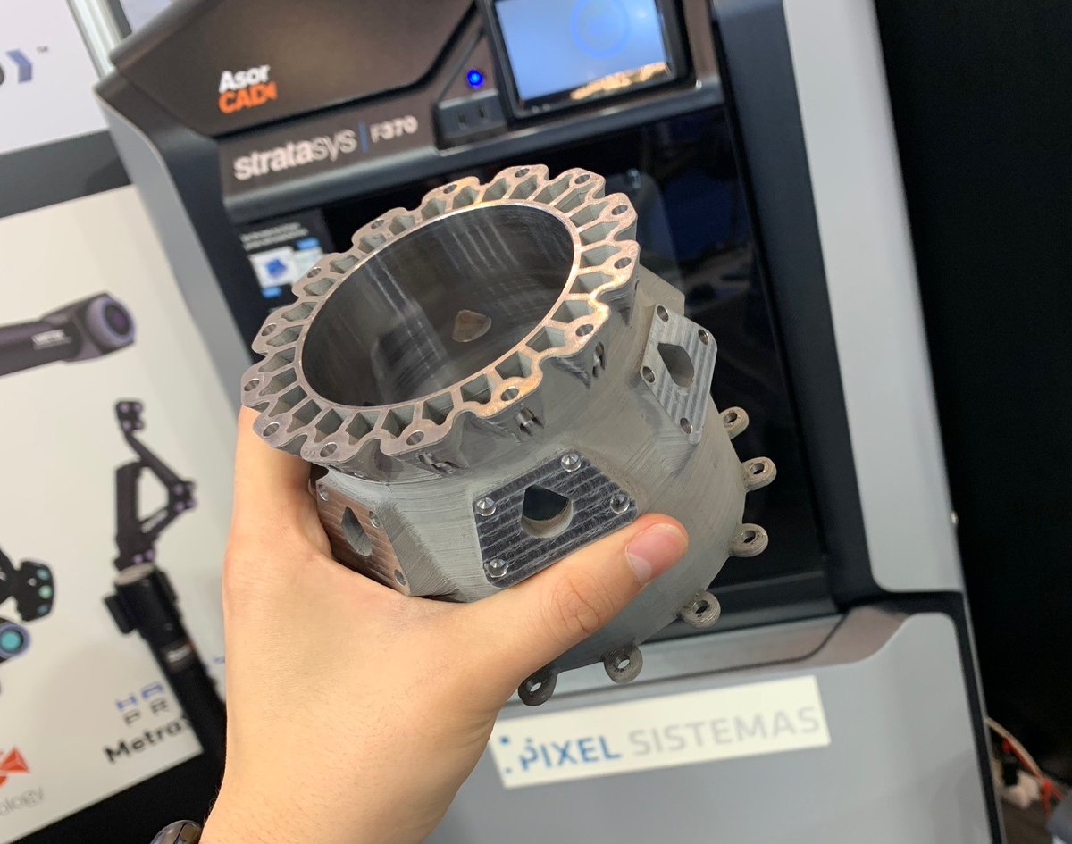PixelSistemasSL's tweet photo. Aún estás a tiempo de visitarnos en la feria de @AdvanFactories para conocer nuestras soluciones de #impresión3d con @Stratasys y @DesktopMetal y sus últimos materiales desarrollados tales como el VeroUltraClear y el acero inox 17-4PH. Te esperamos en el stand de @AsorCAD (#F613) https://t.co/RcaHn0xjde