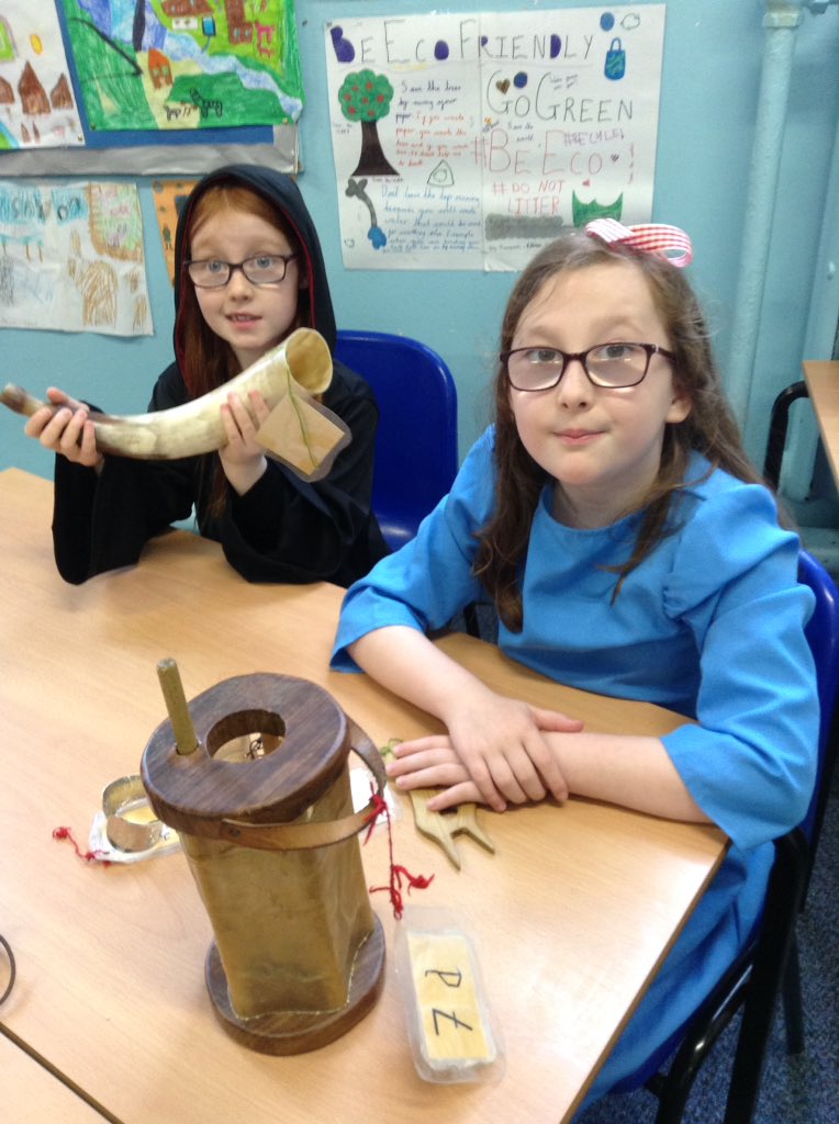 latimerprimary's tweet image. #classPK #classSM #LatimerHistory 

Year 3 today learnt about Viking (or should I say 'Norse' ) weapons, trading, games and mythology.