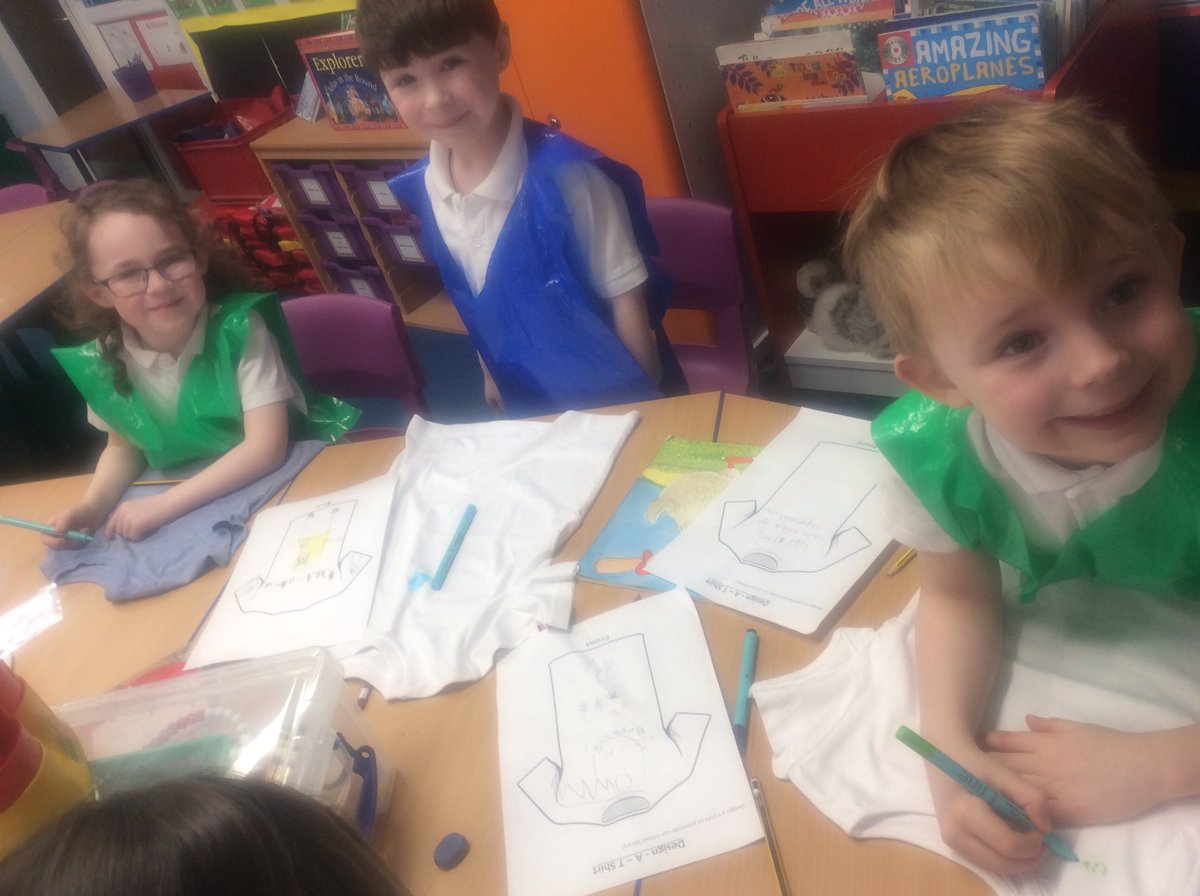 GPSBeech's tweet photo. Now for the making! Y1 are having a great time transferring their T-shirt designs on to their T-shirts @Gillibrand_Sch @lancsliteracy #lovingourlibrary #readingforpleasure #WorldBookDay https://t.co/Vooom8uCLP