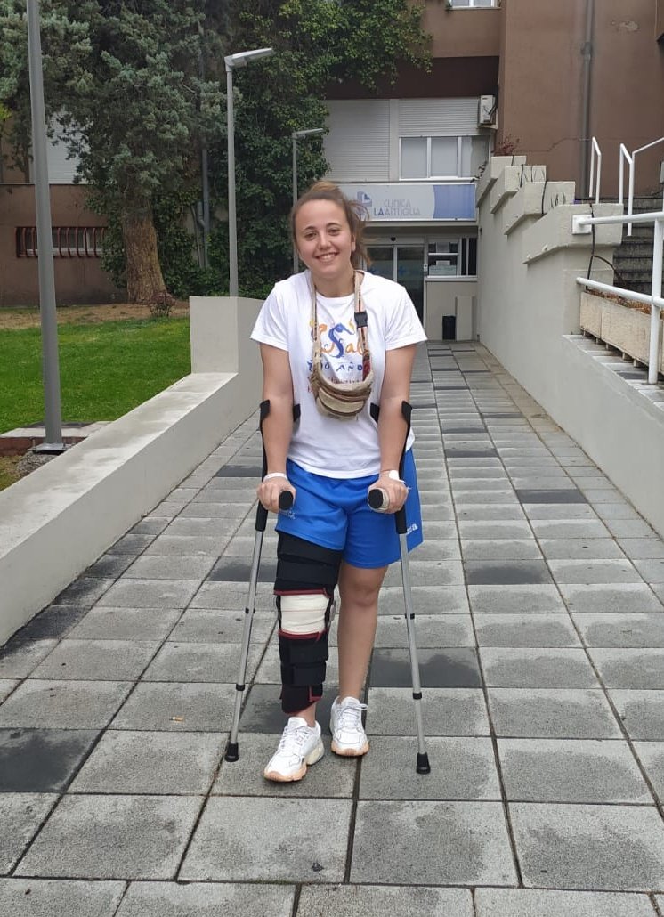 🚨PARTE MÉDICO

Nuestra jugadora @malenapulido_ ha sido operada con éxito de su lesión de menisco y LCA y ya ha recibido el alta ¡Mucha fuerza! #UnDíaMenos
