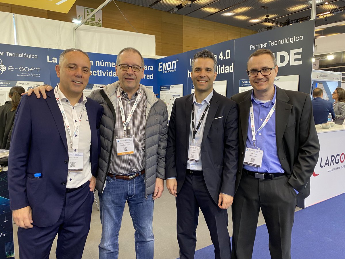 Con César y Álex <a href="/SIDEAutomatiza/">SIDE Automatización</a> y Xavi <a href="/HMS_IBERIA/">HMS Industrial Networks IBERIA</a> en <a href="/AdvanFactories/">Advanced Factories</a> #AF2020