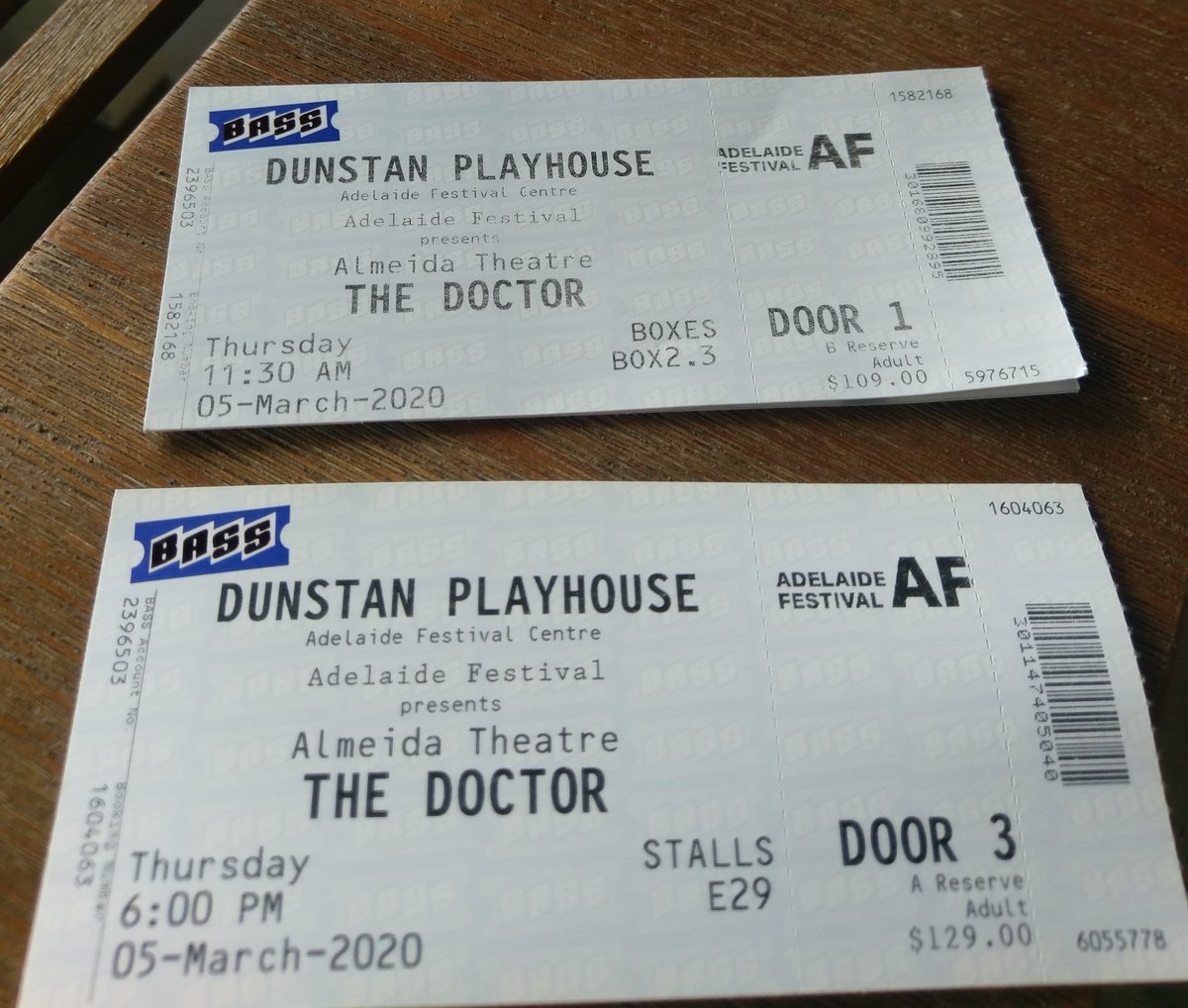 _MediaMaestro's tweet photo. Wow @AlmeidaTheatre 's #TheDoctor at @adelaidefest Worth tweeting after lonnnng hiatus... Some of the most important theatre on stage this decade.  Century? 2nd time ever I've bought another ticket for same day.  (1st was #Hamilton ) #TheatreMatters https://t.co/8vF37ldrmB