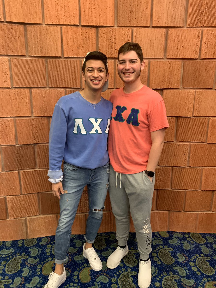 djknapp11's tweet photo. #wearitwednesday https://t.co/vZB9MwnrD5