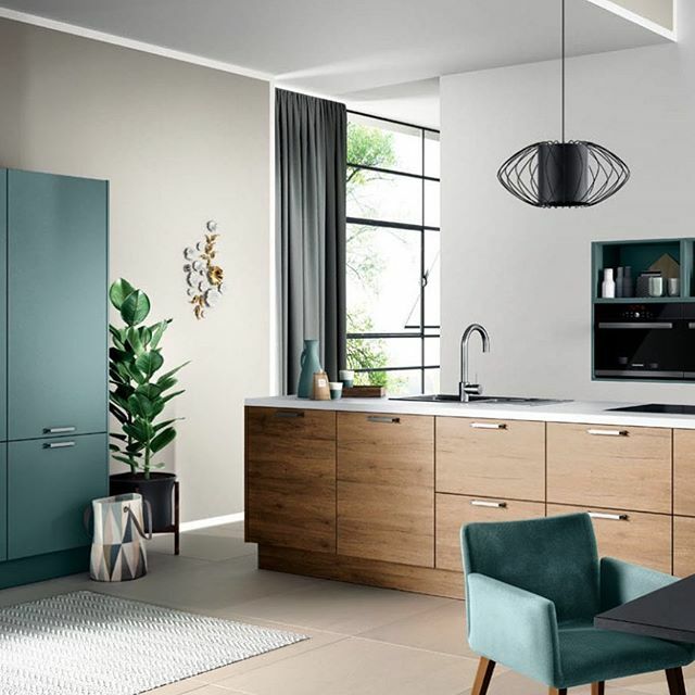 • K I T C H E N •  Hues of blue ... aquamarine with oak ... what do you think of this kitchen ?
•
We absolutely love it ...
•
Available from Taylorscot ... always thinking outside the box !
•
#interior4inspo #interiors4you #interiordesign #interi… ift.tt/2TH61mW