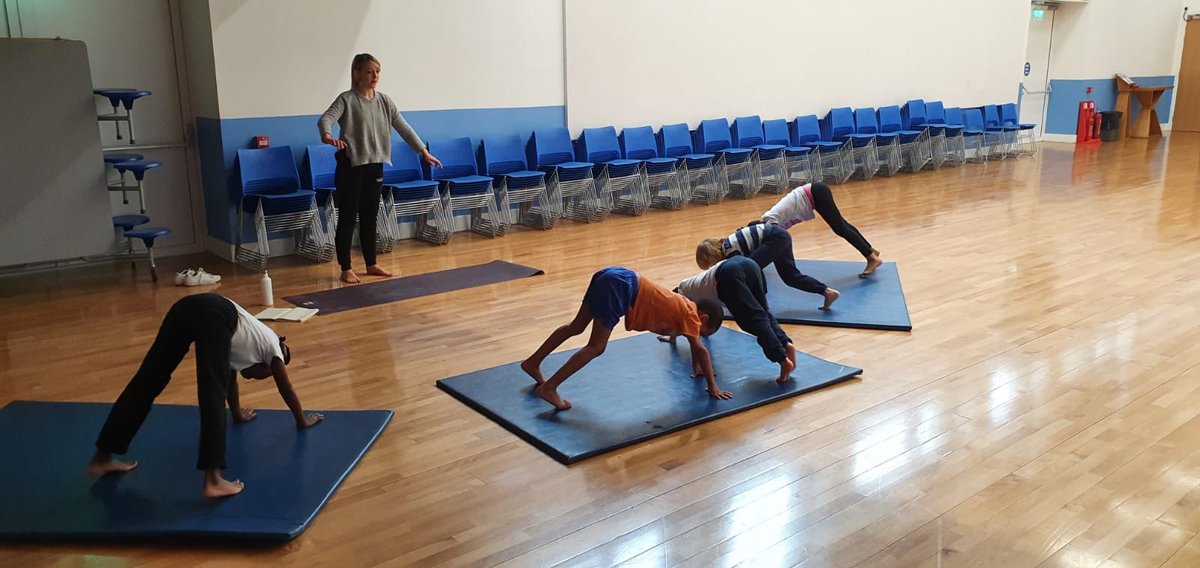 StMarys_SW8's tweet photo. After just one week we are already making progress in our relaxation movements before school begins. #relaxation #prepareforlearning https://t.co/JDsnJpayjy