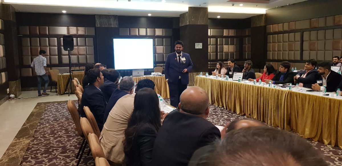 BniMagic's tweet photo. A quick glance of the presentation that took place on Wednesday at #BNIMagicMumbai.

Ms. Khushboo Thakkar introduced his business of Event Designing and Mr. Keval Doshi presented his business of LED Lights Manufacturing.
#BusinessOwners #TeraBusinessMeraBusiness #NetworkMarketing https://t.co/rLyCFIh4Bu