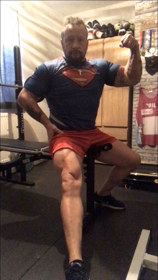 gymfreak1967's tweet photo. Nice early shoulder sesh fe grandad.... then rest day tmoz πͺπ bit o bag work pm to knock some cals off just to add them back with a beer or two (well it is thirsty thursday lol) have a blessed day folks n stay strong ππͺ #fitat52 #keepplodding https://t.co/mrxCaANfyP