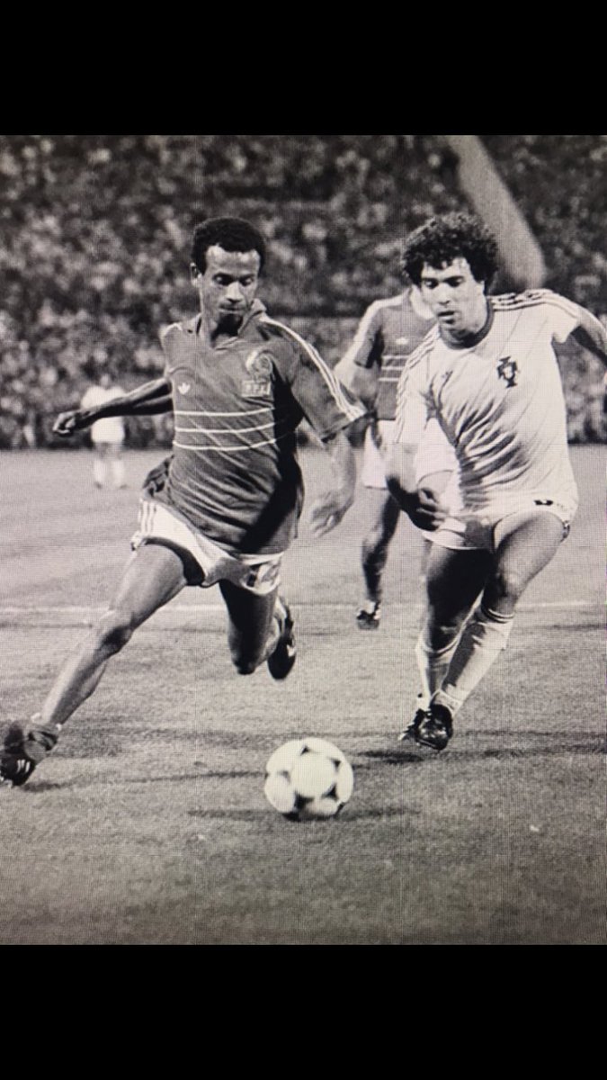 DidierRoustan's tweet photo. J-47..l’accélération qui a tout fait basculer 🐓 #LesJoursEuro On arrive près de chez vous..tous les détails de la tournée 👉 https://t.co/skqv1SXCYA @lequipe @francebleu https://t.co/PUCm2MW0CH