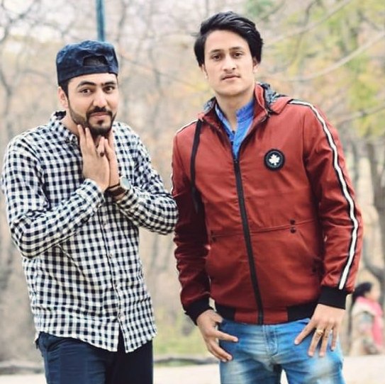 AsifDeepak's tweet photo. #HappyBirthday #janu......#OMAHh...
#Many #many #Congratulations #retunes #of #day - #Allah #give #you
#longlife $ #success https://t.co/0wD5by5jZY