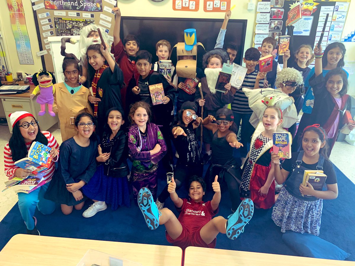 JPS_Year5's tweet photo. World Book Day fun in #JPS5C 📚 https://t.co/vlTntg5xQ5
