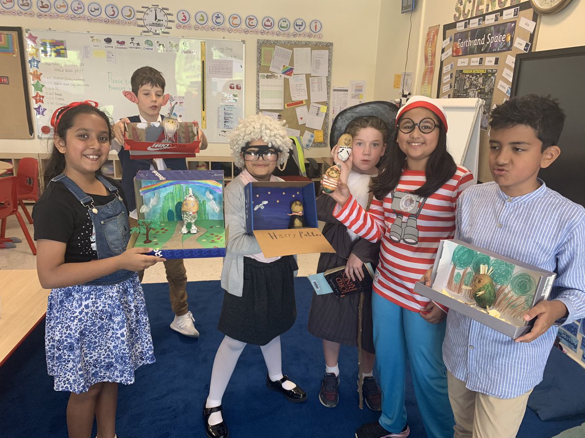 JPS_Year5's tweet photo. World Book Day fun in #JPS5C 📚 https://t.co/vlTntg5xQ5
