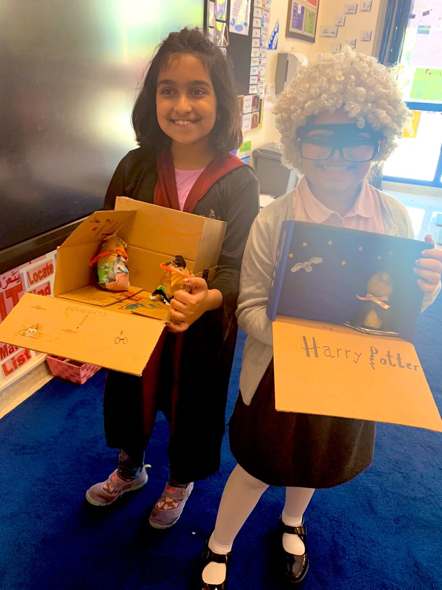 JPS_Year5's tweet photo. World Book Day fun in #JPS5C 📚 https://t.co/vlTntg5xQ5
