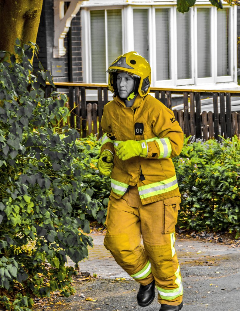 Firesnapper999's tweet photo. Ever thought you #NeedMore? Then consider #OnCallFire as a Community Firefighter. Release your potential, learn new skills & knowledge and help protect your commUNITY. Find out more info at: https://t.co/apjpbsaJGu #JoinOurFireFamily #MakeADifference #OnCallFireWeek https://t.co/YyfGyOPnTY