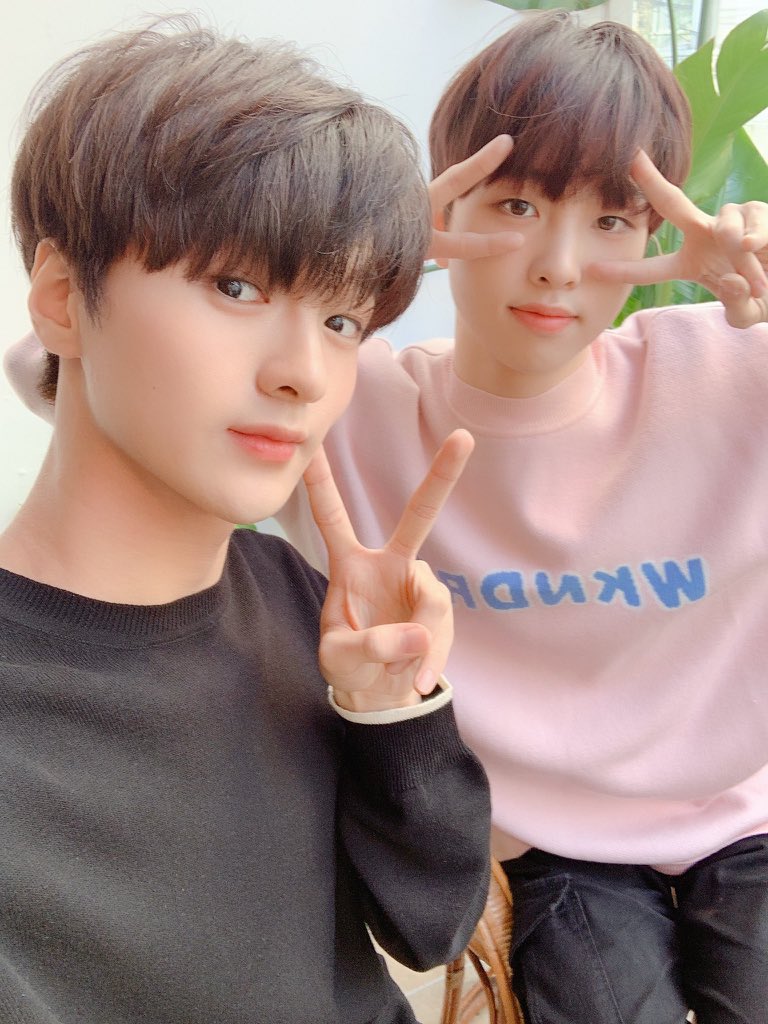 im_0709's tweet photo. 아아,,아가ㅜㅜㅜ🥺 https://t.co/1UZoZ8TGXQ