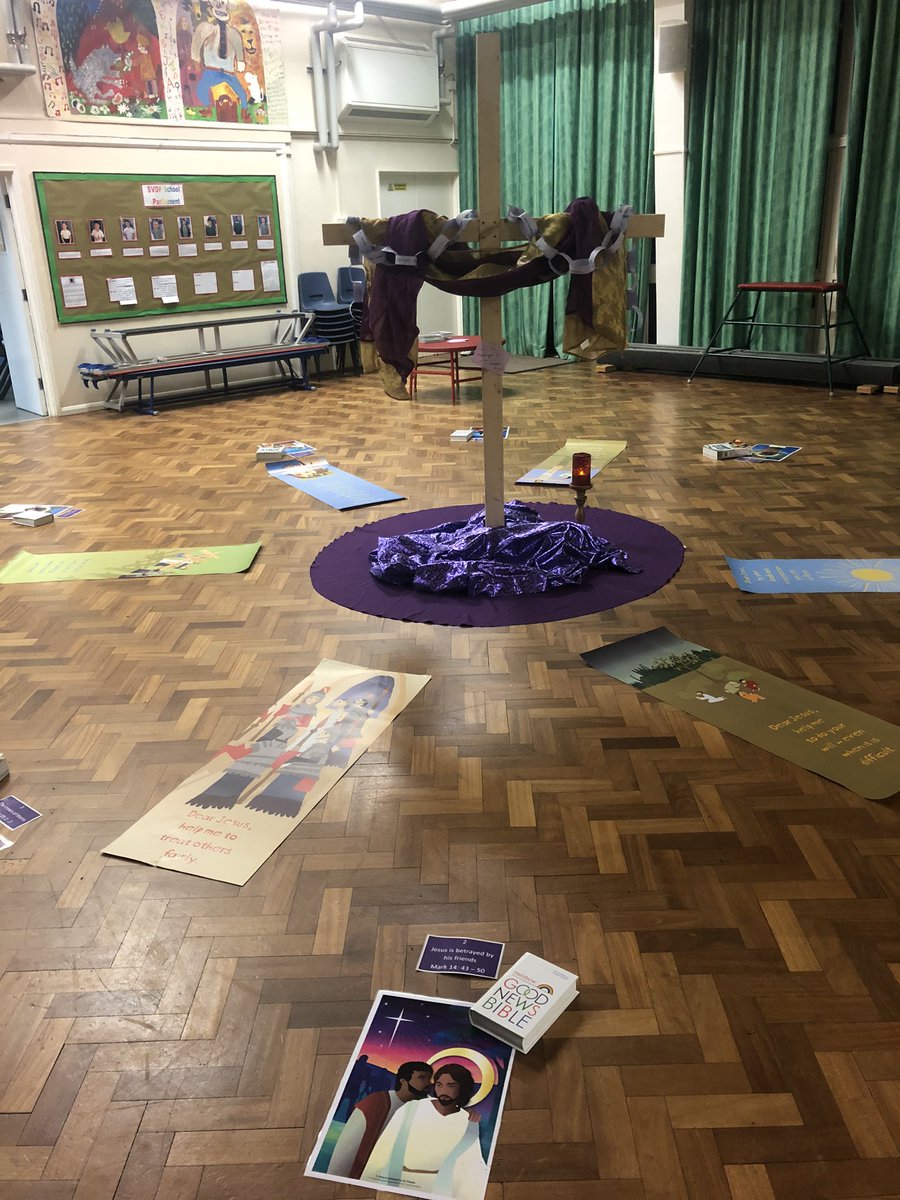 svdp_school's tweet photo. Pop into the KS2 hall before school today from 8.30 to guide yourself through a simple Way of the Cross &amp; leave a prayer or intention at the foot of the cross #OpenDoorThursday #Lent #Prepare @RCWestminster @CathEdService https://t.co/bMmMw7GnBP