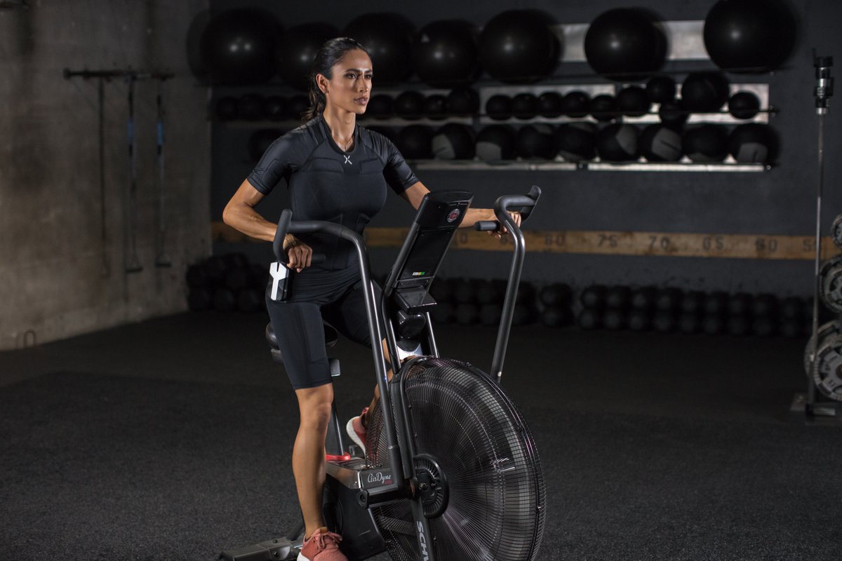 BalanxO's tweet photo. Maintain physical strength and aerobic exercise with BalanX.
#homeworkout #homeworkouts #fullbodyworkouts #fullbodytraining #nogymnoproblem #fatloss #musclegains #sweatworkout #getsweaty #freeworkouts #instagram #instafitness #workout #EMSsuit #targetbackfat #MuscleSimulation https://t.co/KAvUKWrVhK