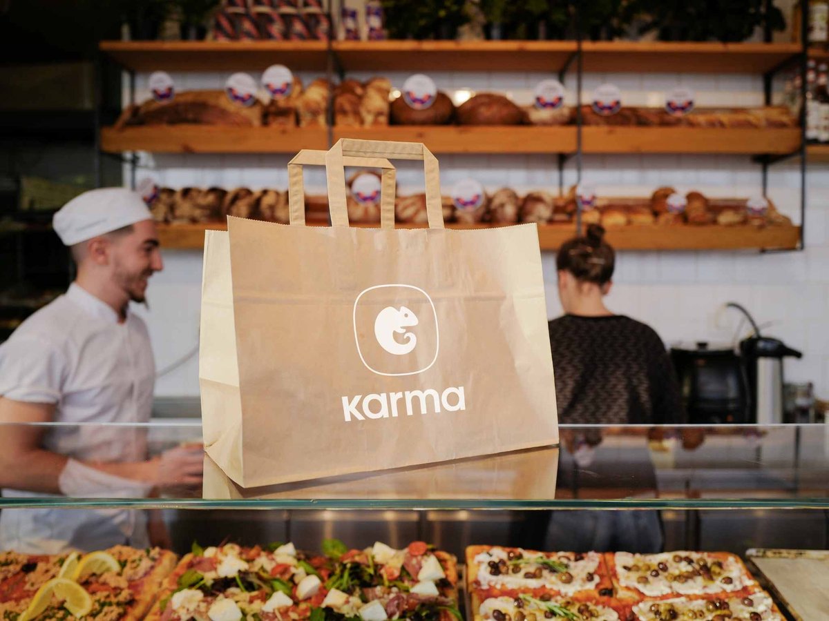 pebble magazine (@pebblemagazine) on Twitter photo 💚WHOOP 💚.
So thrilled that we will be partnering with #foodwaste app <a href="/YourKarmaApp/">Karma • Save food with a tap</a> to bring you #pebblefest in Nov in London!
🤝 💚👇
Karma rescue unsold meals & you buy them for 50% off. 👍
#EverydayActivism in action. Perfect for pebble. 💚WHOOP 💚.
So thrilled that we will be partnering with #foodwaste app <a href="/YourKarmaApp/">Karma • Save food with a tap</a> to bring you #pebblefest in Nov in London!
🤝 💚👇
Karma rescue unsold meals & you buy them for 50% off. 👍
#EverydayActivism in action. Perfect for pebble.