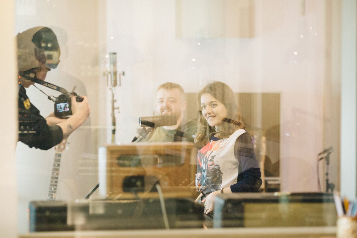 lilicaseley's tweet photo. Back to London today! More shots from our @hoax1994 session at @DecoySound by Nick Ilott #hoaxlivesession #decoystudios https://t.co/UmNngcBW0o